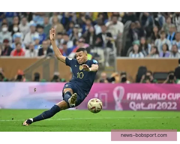 2026世界杯金靴奖争夺战激烈 谁将成为历史上最耀眼的进球王