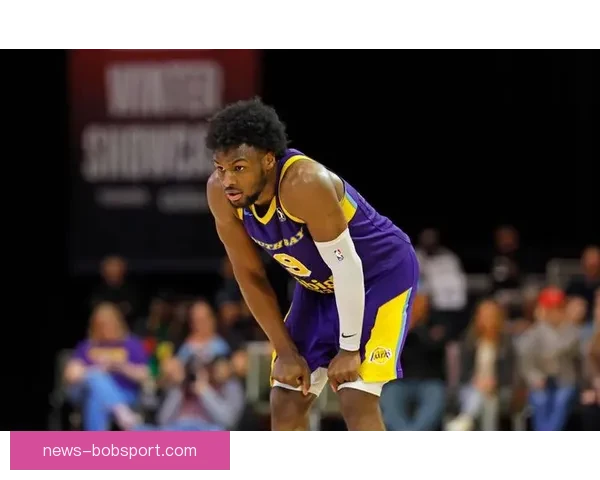 雷迪克称赞球队客场之旅表现出色 布朗尼进步显著令人欣喜