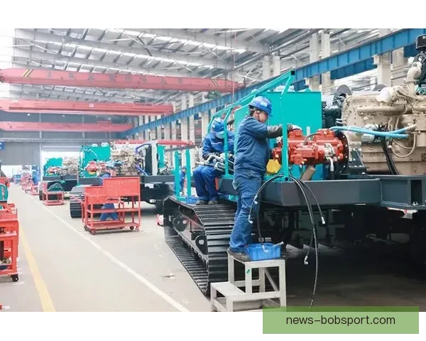 我们签订了整个赛季的合同并共同迎接挑战全力以赴实现目标